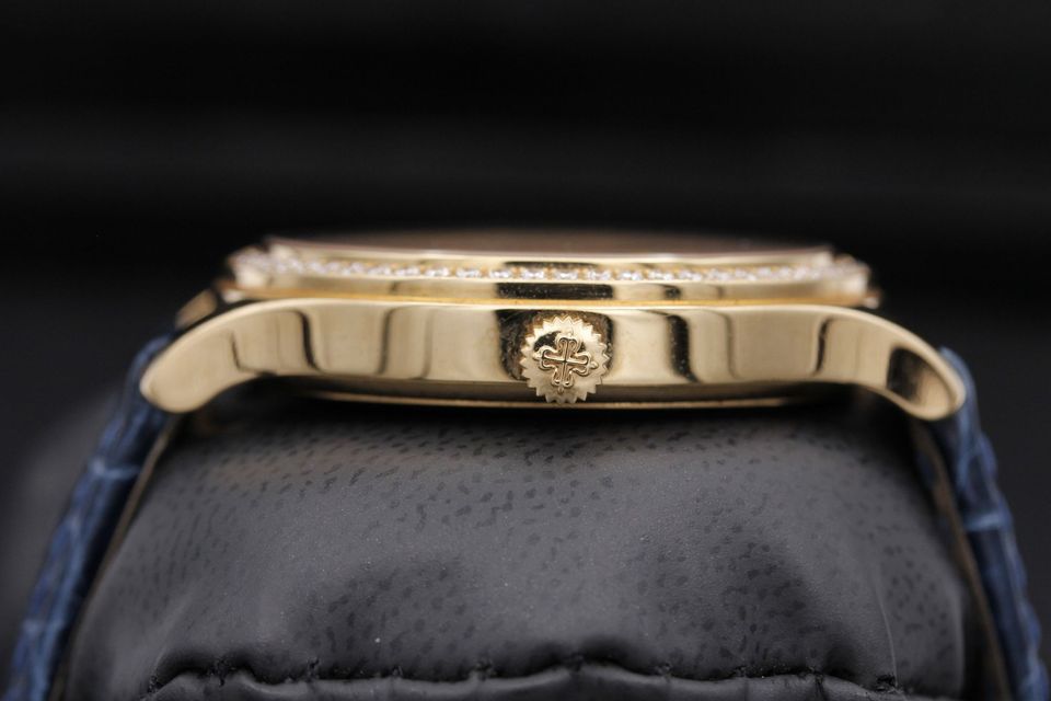 Patek Philippe World Time 7130R-012 Image 3